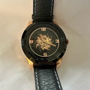 AKRIBOS XXIV WATCH automatic & water resistant. Black band gold trim NEW
